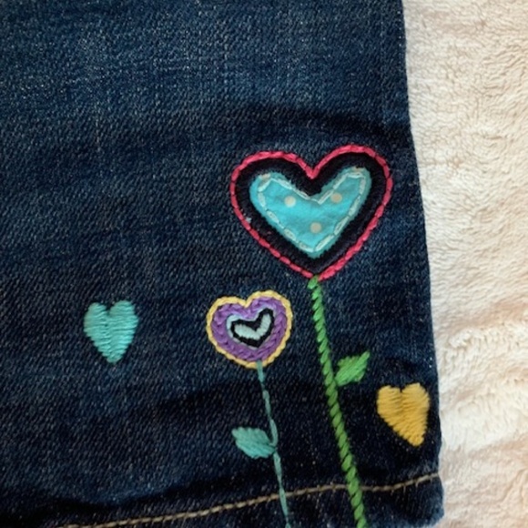 LIKE NEW GIRL'S GAP DENIM SKIRT Size 2T - Picture 3 of 7